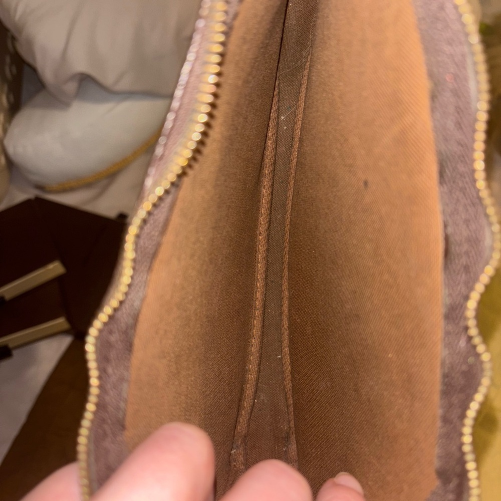 Louis Vuitton Monogram pochette - Picture 4 of 4